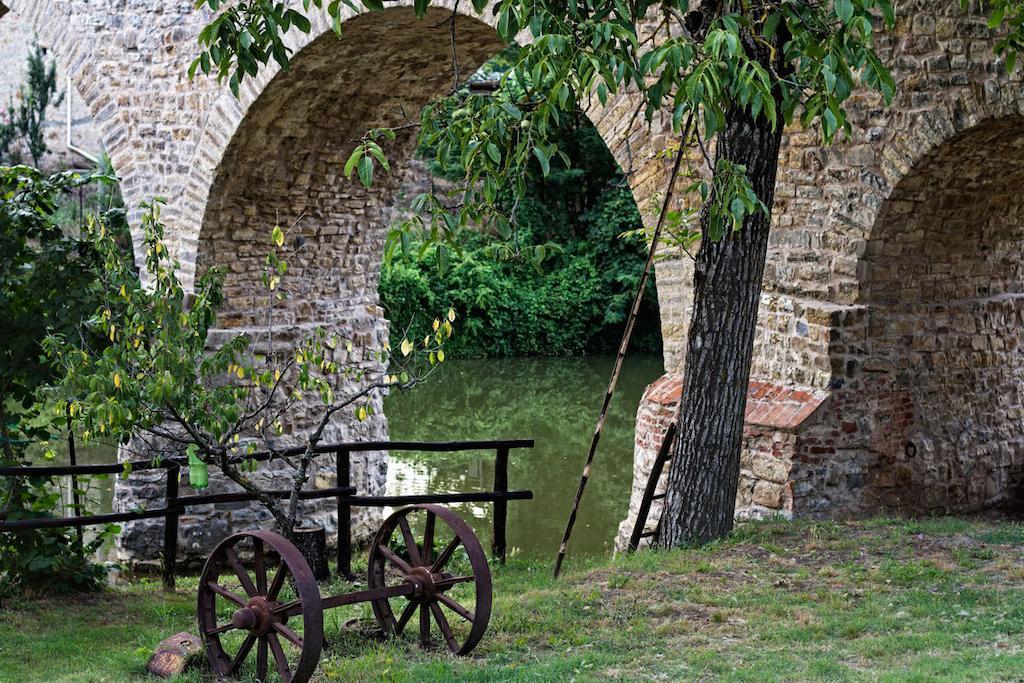 Agricampeggio Madonna Di Pogi Bucine Exterior foto